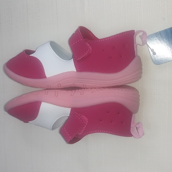 Speedo Hybrid Pro Water Shoes - Picture 4 of 9